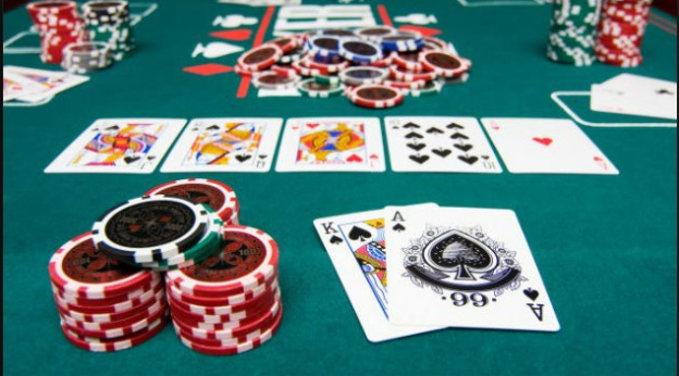 Tips Memperoleh Keberuntungan Bermain di Situs Poker Online